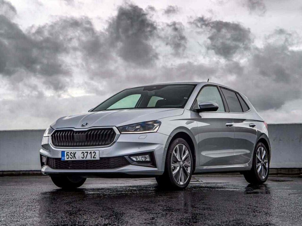 Skoda-Fabia-veiklos-nuoma-su-paslaugomis-2